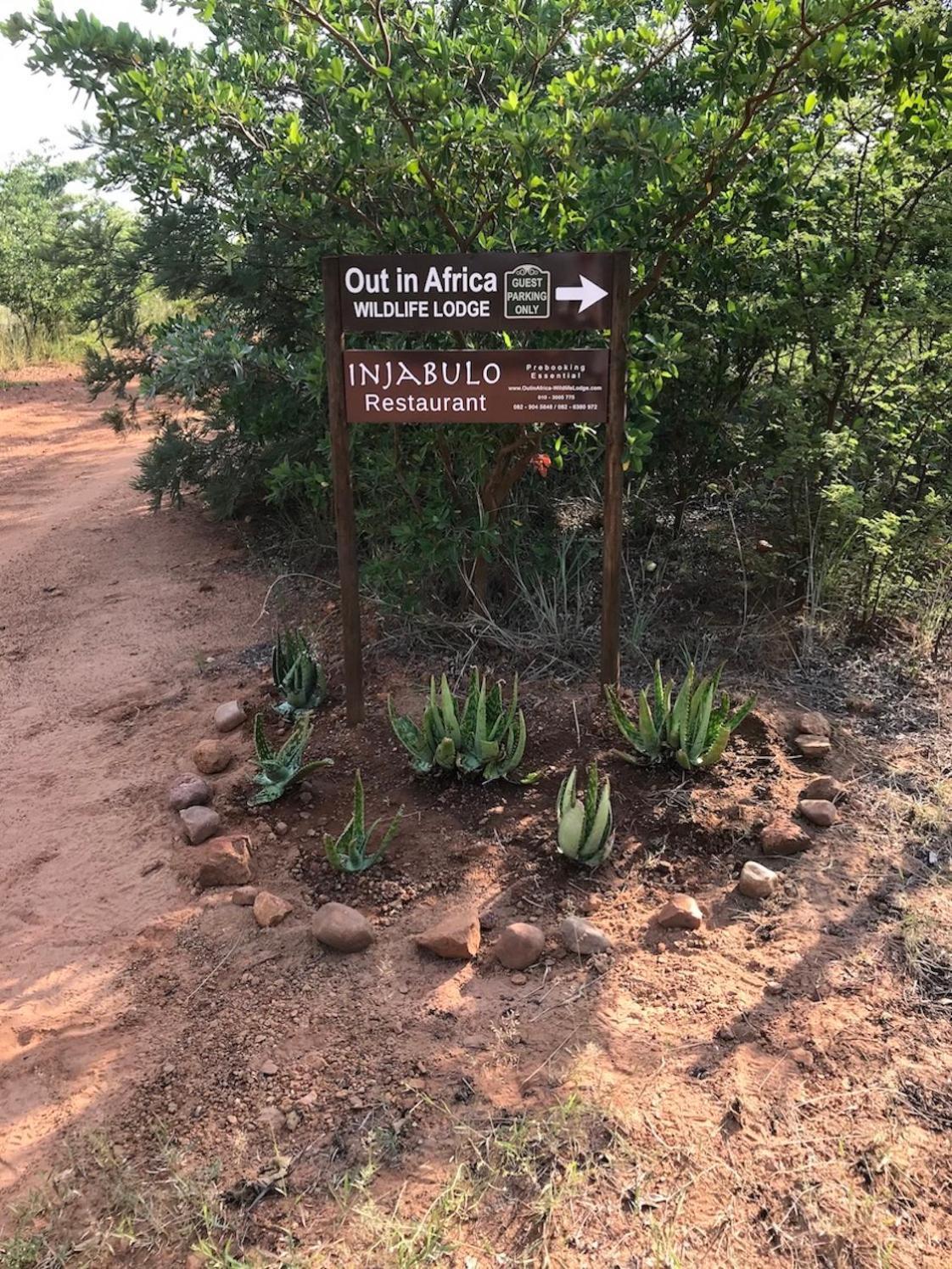 Out In Africa Wildlife Lodge Hammanskraal Extérieur photo